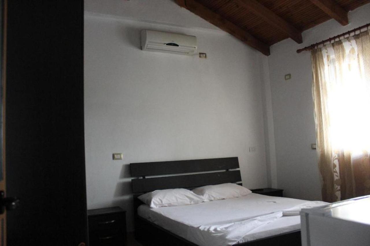 Hotel Athina Velipojë Extérieur photo