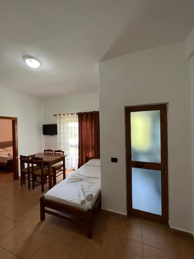 Hotel Athina Velipojë Extérieur photo