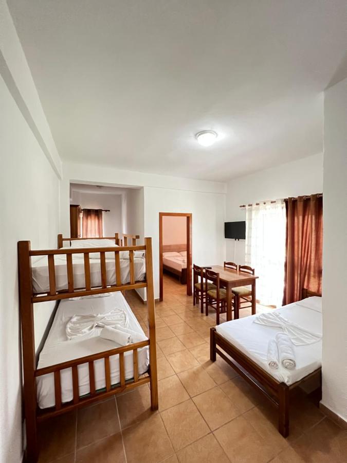 Hotel Athina Velipojë Extérieur photo