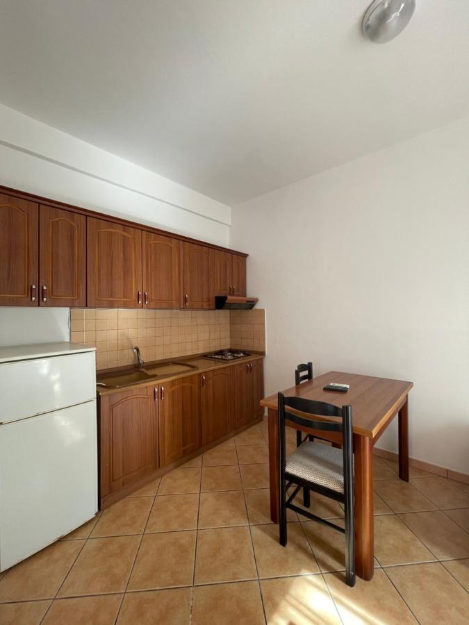 Hotel Athina Velipojë Extérieur photo