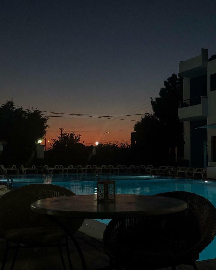 Hotel Athina Velipojë Extérieur photo
